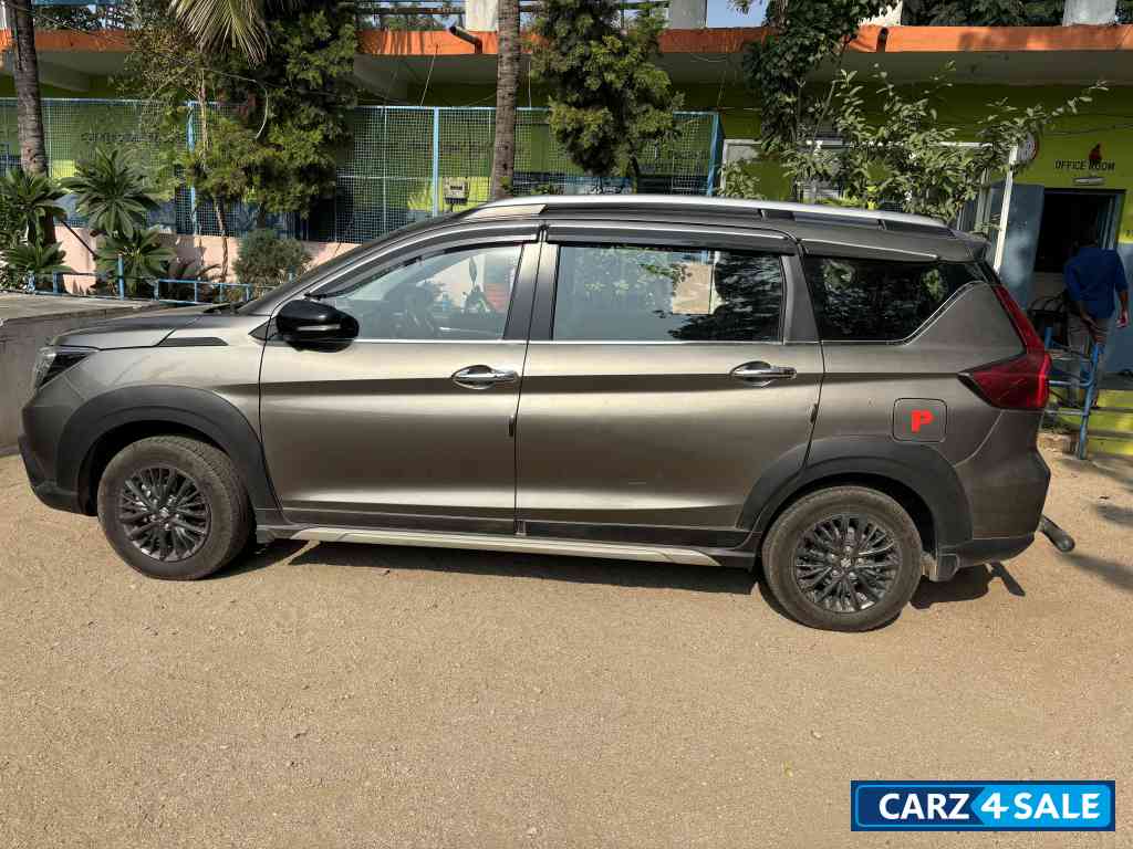 Maruti Suzuki XL6 Alpha mt