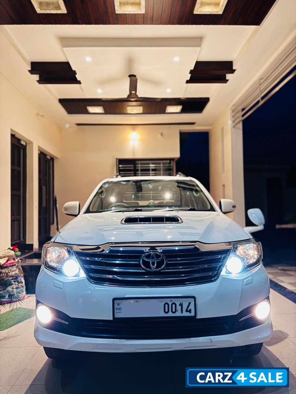 White Toyota Fortuner manual 4by2