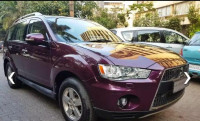 Mitsubishi  Outlander