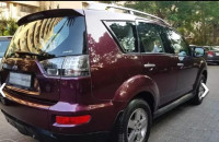 Mitsubishi  Outlander