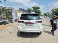 Toyota Fortuner 4x2 2.8