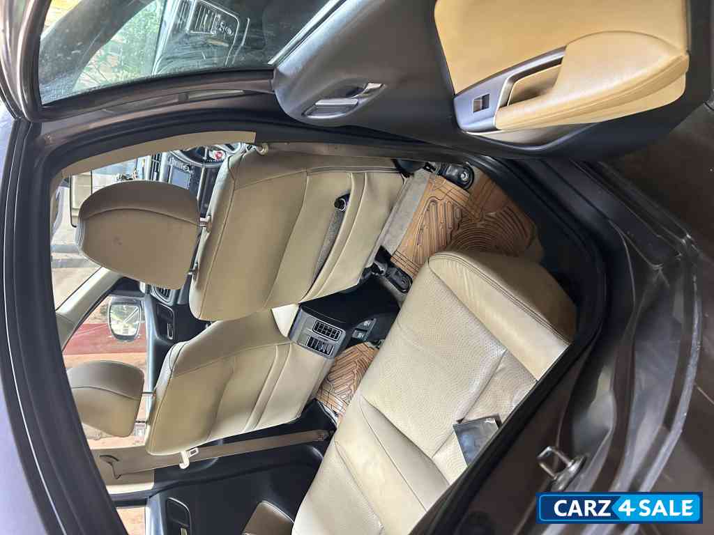 Honda City 1.5 VX MT(I-DTEC)