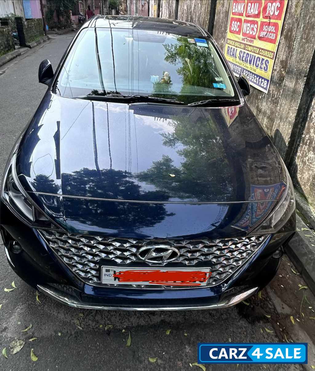 Hyundai Verna SX 1.5 MPI MT