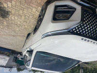 White MG Hector Plus SHARP PRO