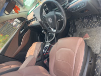 White MG Hector Plus SHARP PRO