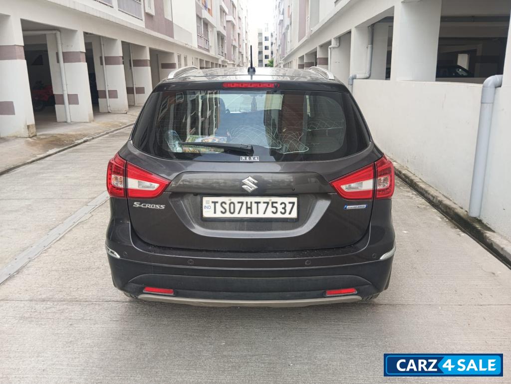 Maruti Suzuki S-Cross Alpha