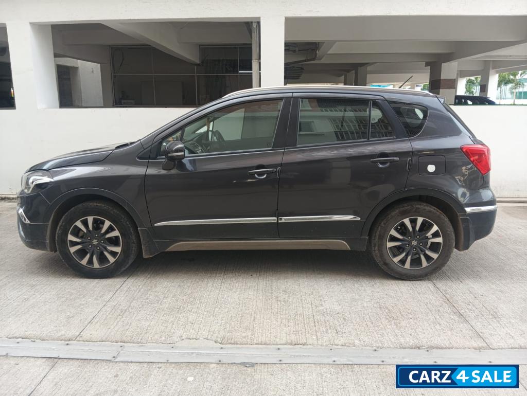 Maruti Suzuki S-Cross Alpha