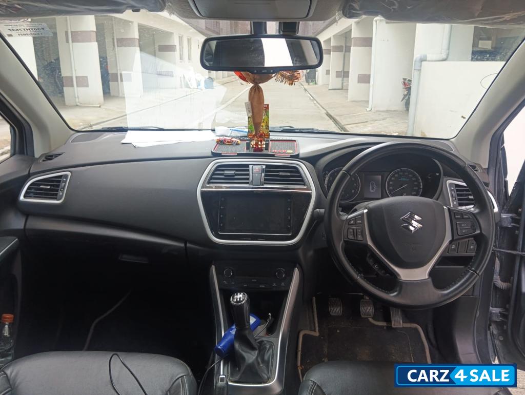 Maruti Suzuki S-Cross Alpha