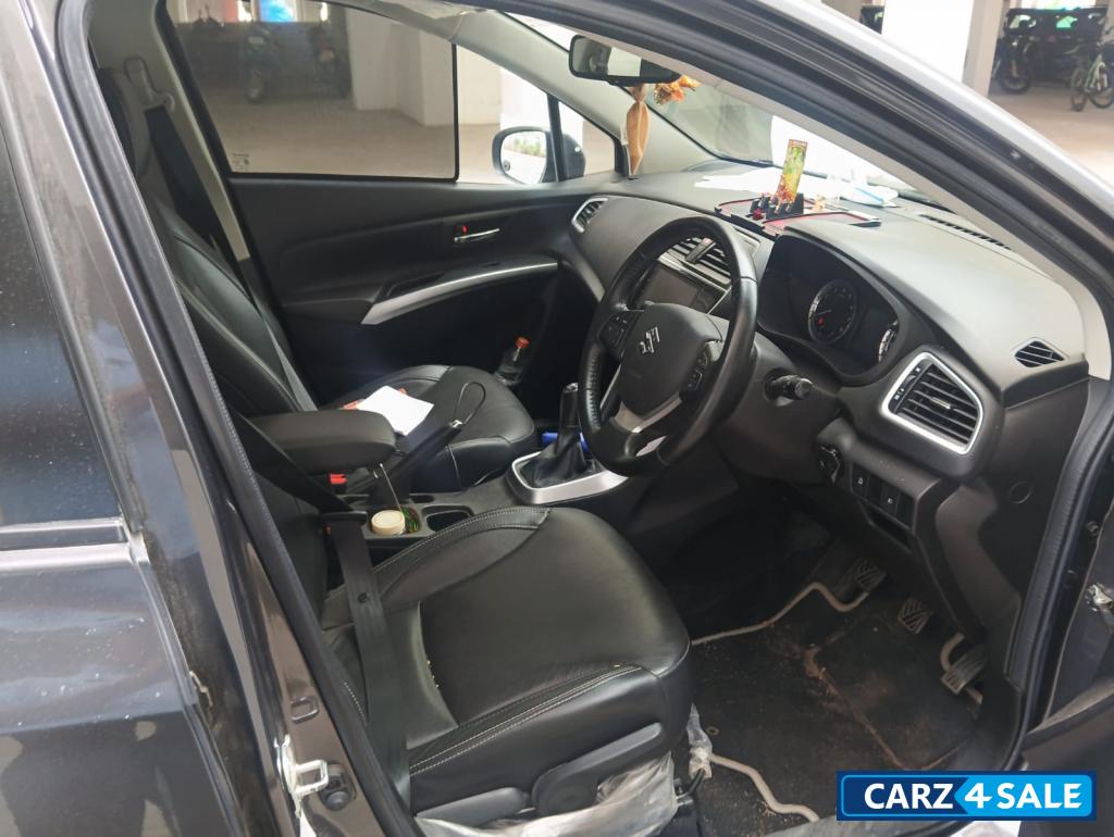 Maruti Suzuki S-Cross Alpha