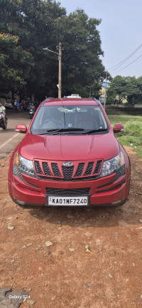 Red Mahindra XUV 500 W8