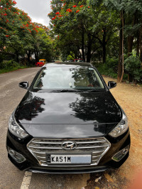 Black Hyundai Verna 1.6 SX VTVT