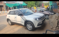 White Grey Maruti Suzuki Vitara Brezza Vdi