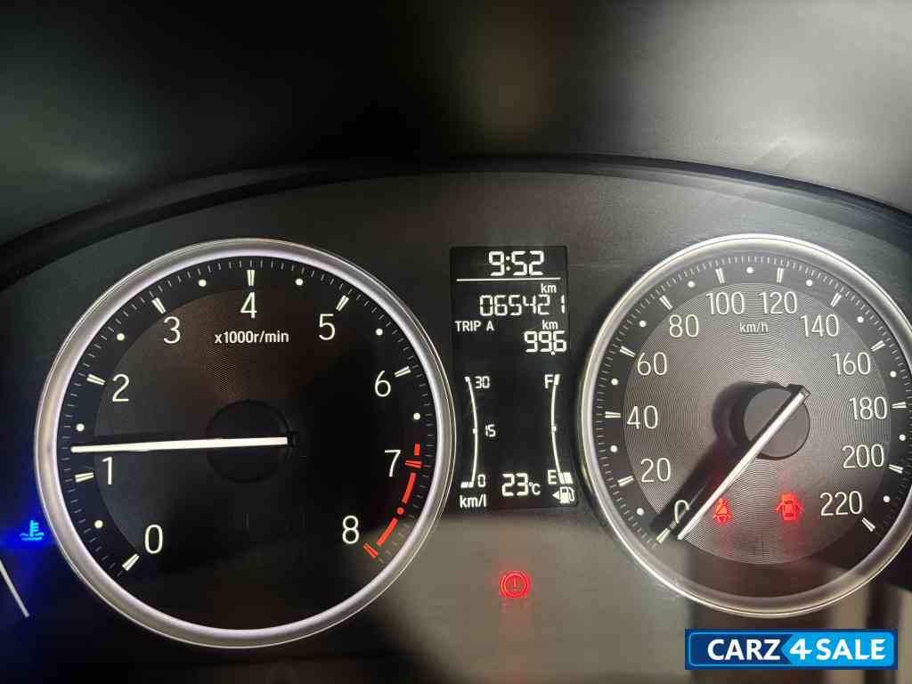 Radiant Red Honda City V mt