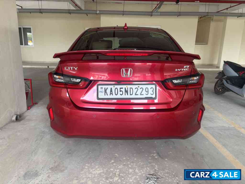 Radiant Red Honda City V mt