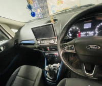 Ford Ecosport 1.5 diesel signature