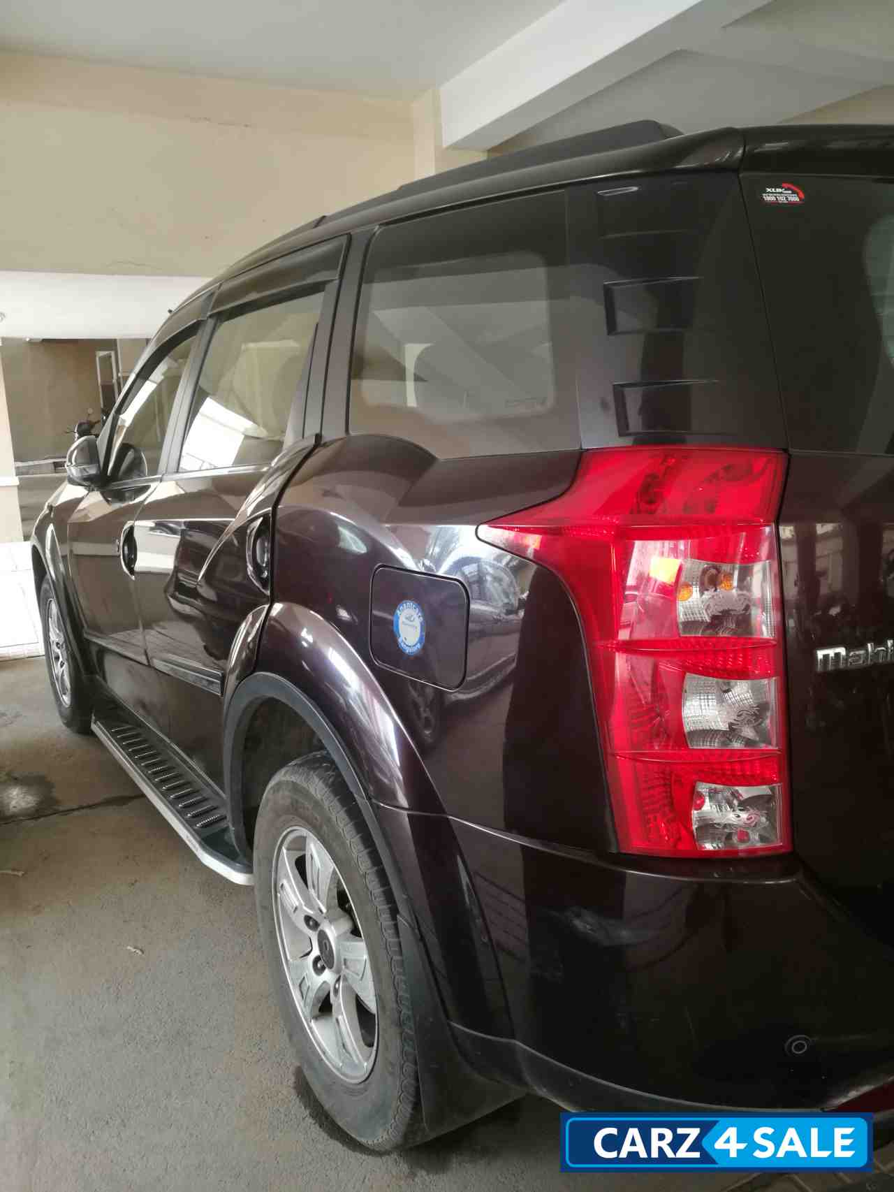 Mahindra  XUV 500