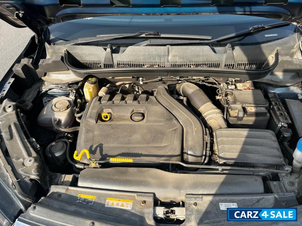 Lava Blue Skoda Kushaq STYLE 1.5 Manual