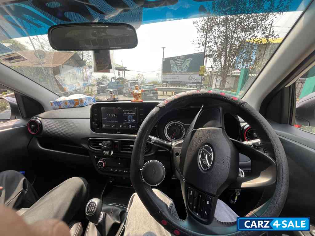 Hyundai i10 Grand i10 nios sports dual tone