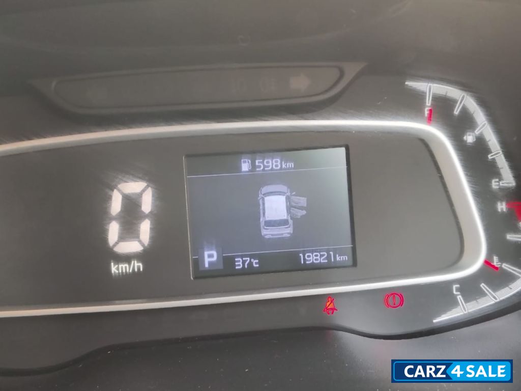 Kia Sonet Automatic dct