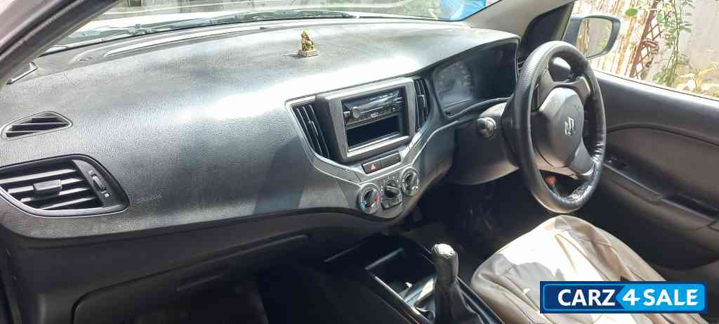 White Maruti Suzuki Baleno Sigma Petrol MT