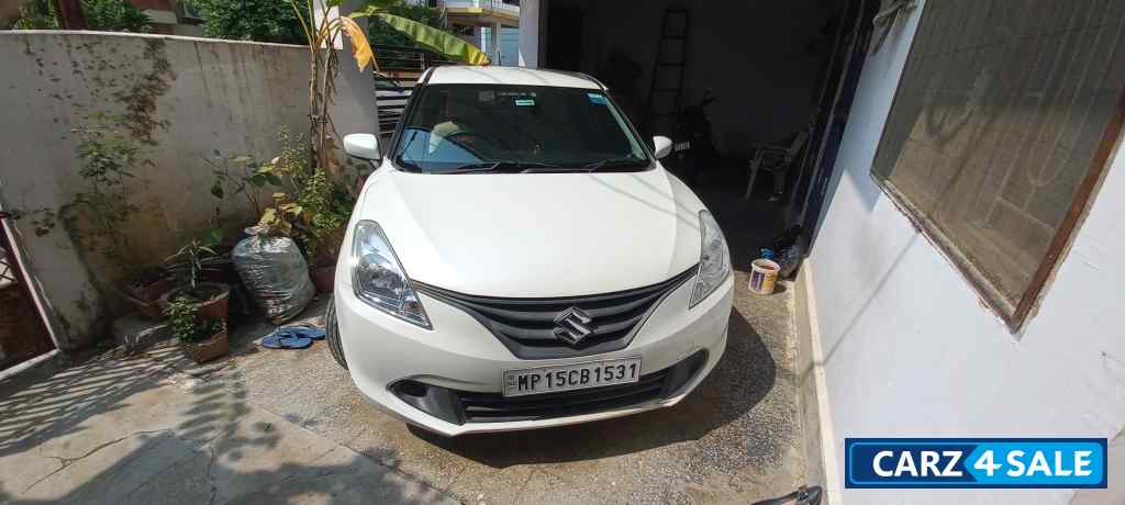 White Maruti Suzuki Baleno Sigma Petrol MT