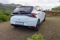 Polar White Hyundai i20 Asta Optiona