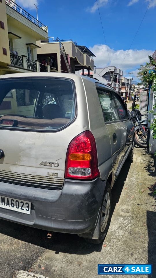 Silver Maruti Suzuki Alto Lxi