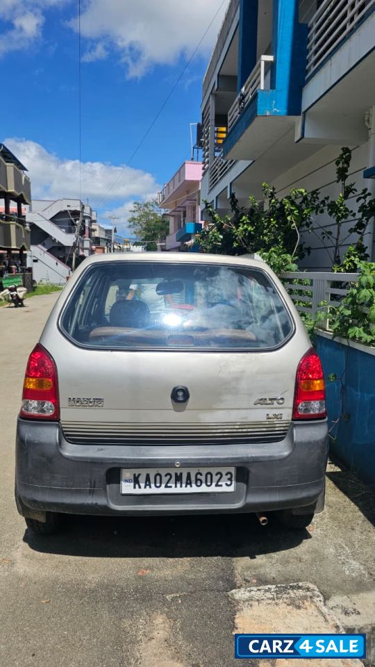 Silver Maruti Suzuki Alto Lxi