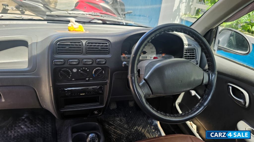 Silver Maruti Suzuki Alto Lxi