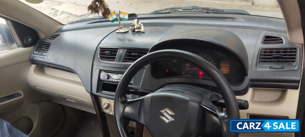 Mettakic White Maruti Suzuki Dzire Lxi