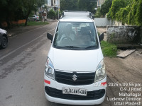White Maruti Suzuki Wagon R Lxi cng