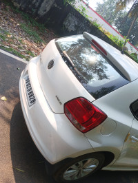 White Candy Volkswagen Polo Highline