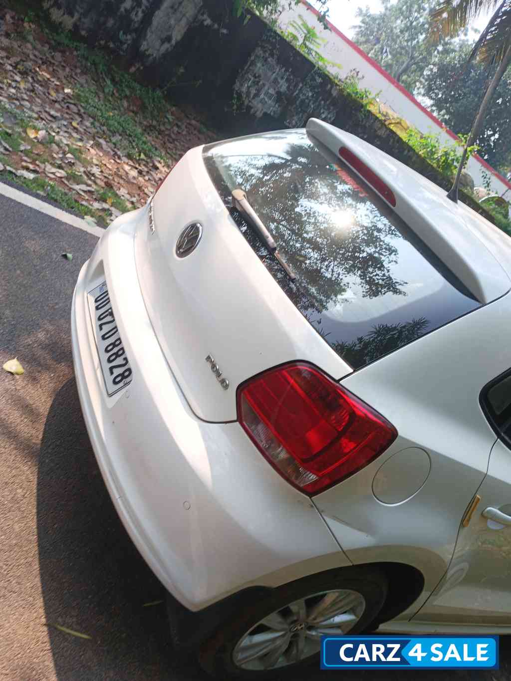 White Candy Volkswagen Polo Highline White Candy Volkswagen Polo Highline