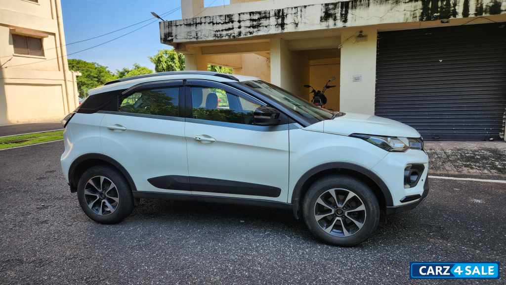 Tata Nexon XZA + petrol Automatic