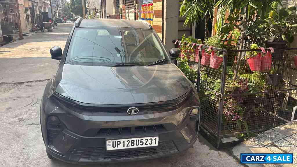 Daytona Grey Tata Nexon Pure