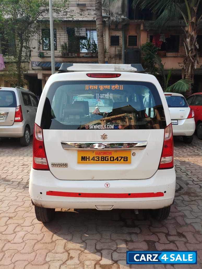 White Maruti Suzuki WagonR White Maruti Suzuki WagonR