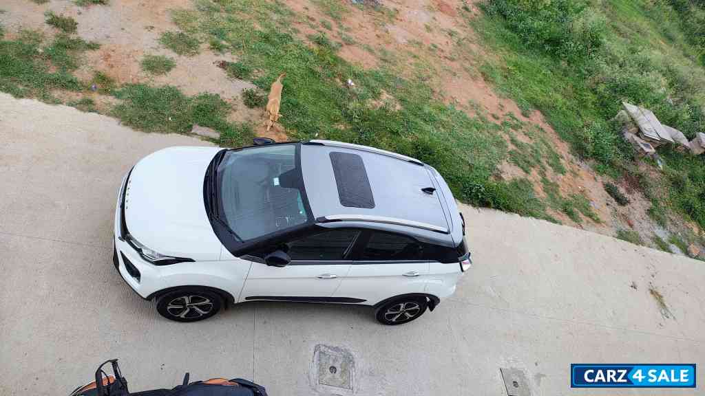 White Tata Nexon Xz plus s