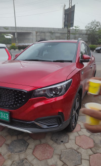 MG ZS EV Exclusive pro