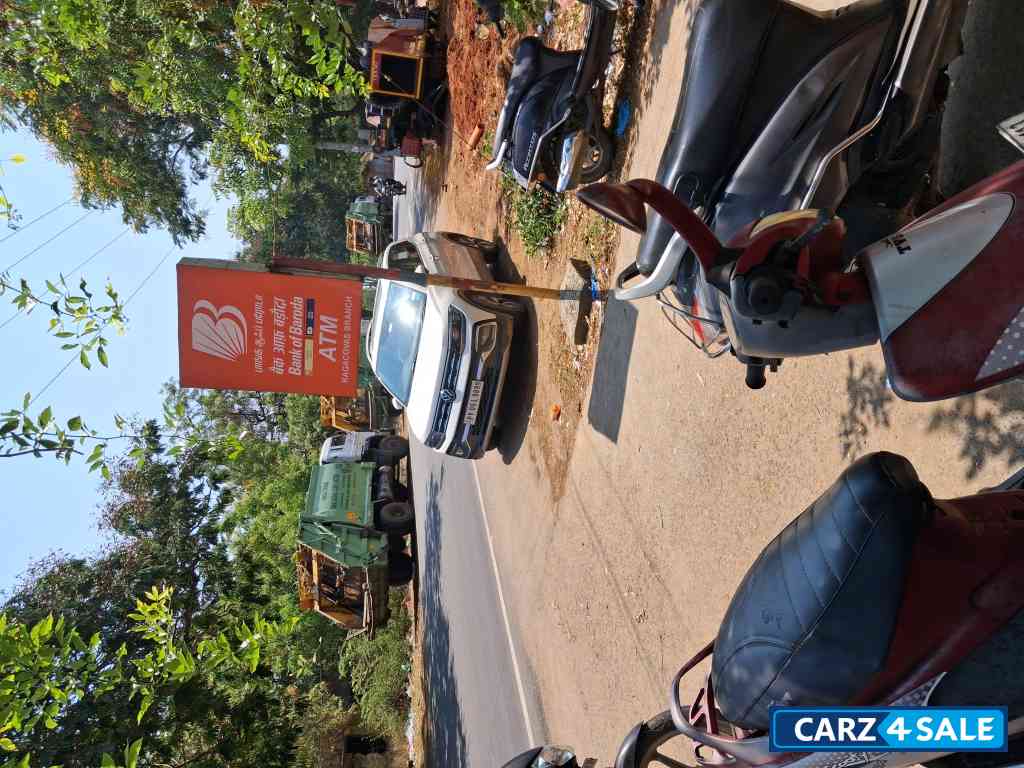 Volkswagen Taigun Topline