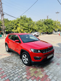 Exotic Red Jeep Compass LONGITUDE 2.0D