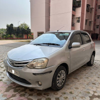 S Silver Toyota Etios Liva V Diesel