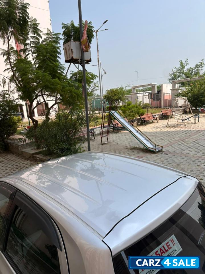 S Silver Toyota Etios Liva V Diesel S Silver Toyota Etios Liva V Diesel