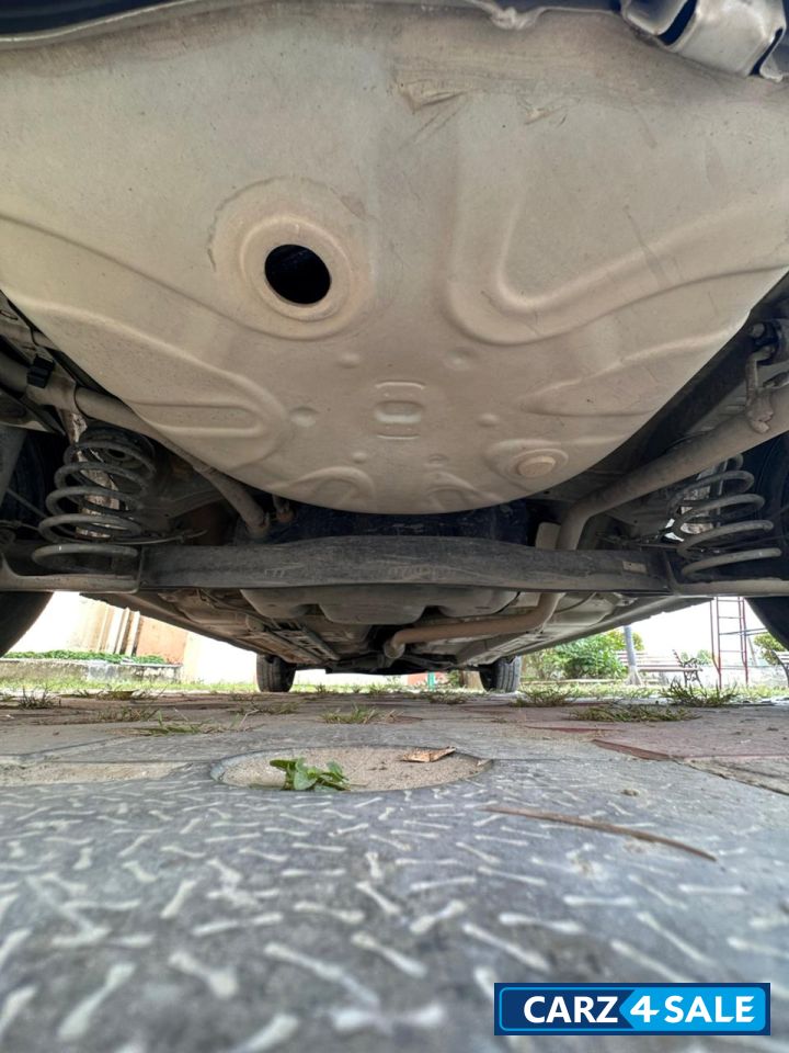 S Silver Toyota Etios Liva V Diesel S Silver Toyota Etios Liva V Diesel