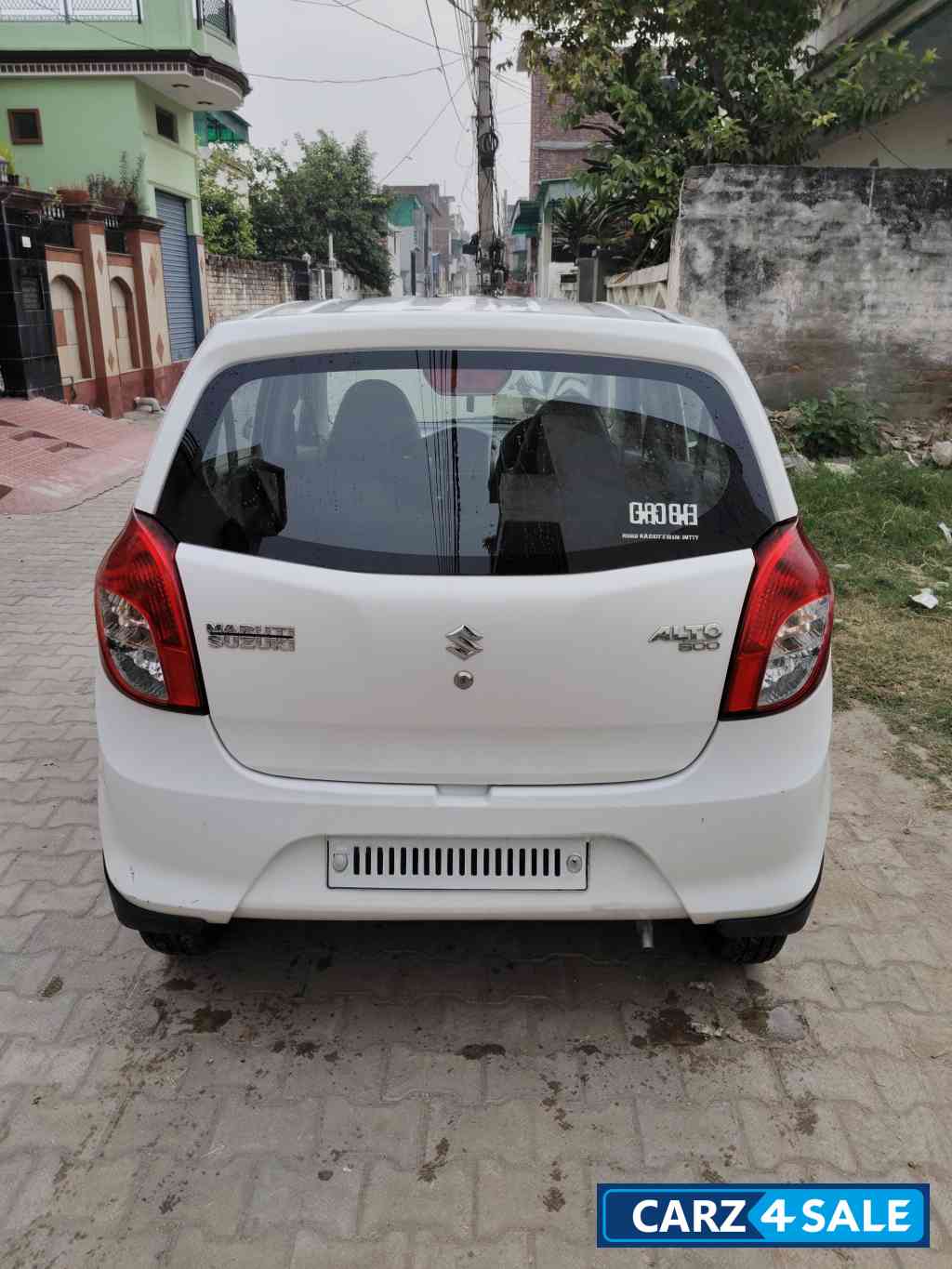 White Maruti Suzuki Alto 800 LXI