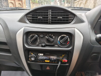 White Maruti Suzuki Alto 800 LXI