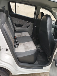 White Maruti Suzuki Alto 800 LXI