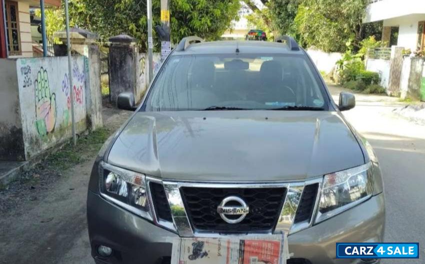 Nissan Terrano 85ps