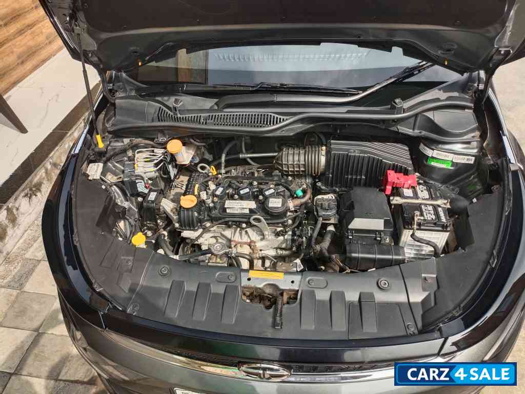 Grey Tata Altroz Xm plus