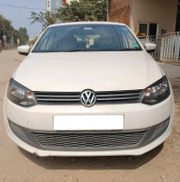 White Volkswagen Polo Highline