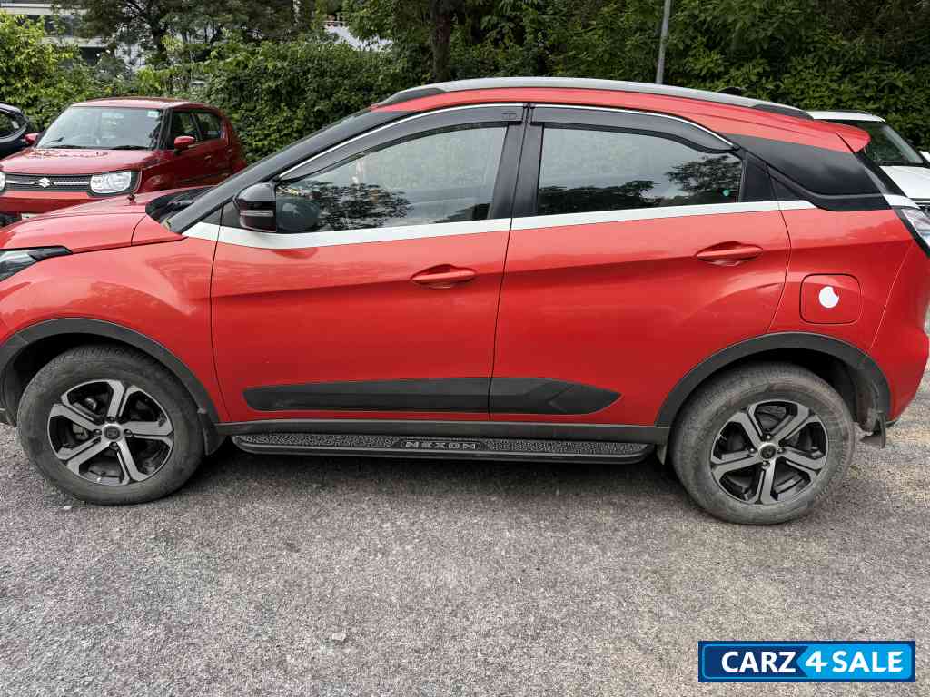 Tata Nexon XZA Plus (2020-2023) Tata Nexon XZA Plus (2020-2023)